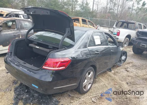 2014 Mercedes-Benz E 350 z USA, uszkodzony, nr VIN WDDHF5KBXEA994970